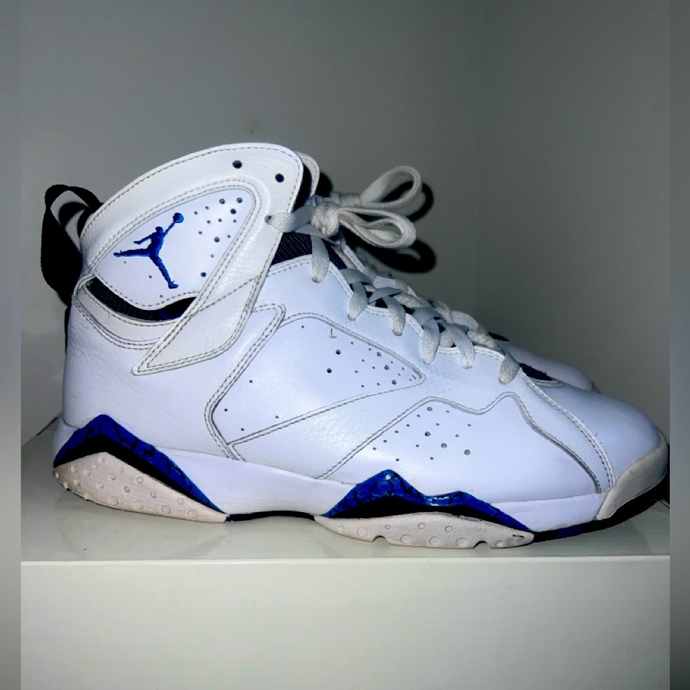 MEN’S AIR JORDAN 7 RETRO “MAJIC” 2009 SIZE 8.5 BLUE, BLACK & WHITE COLOR WAY